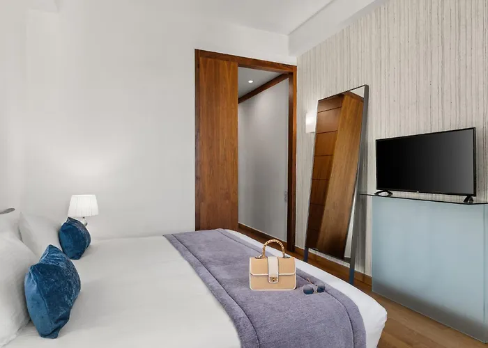 Athenaeum Eridanus Luxury Hotel
