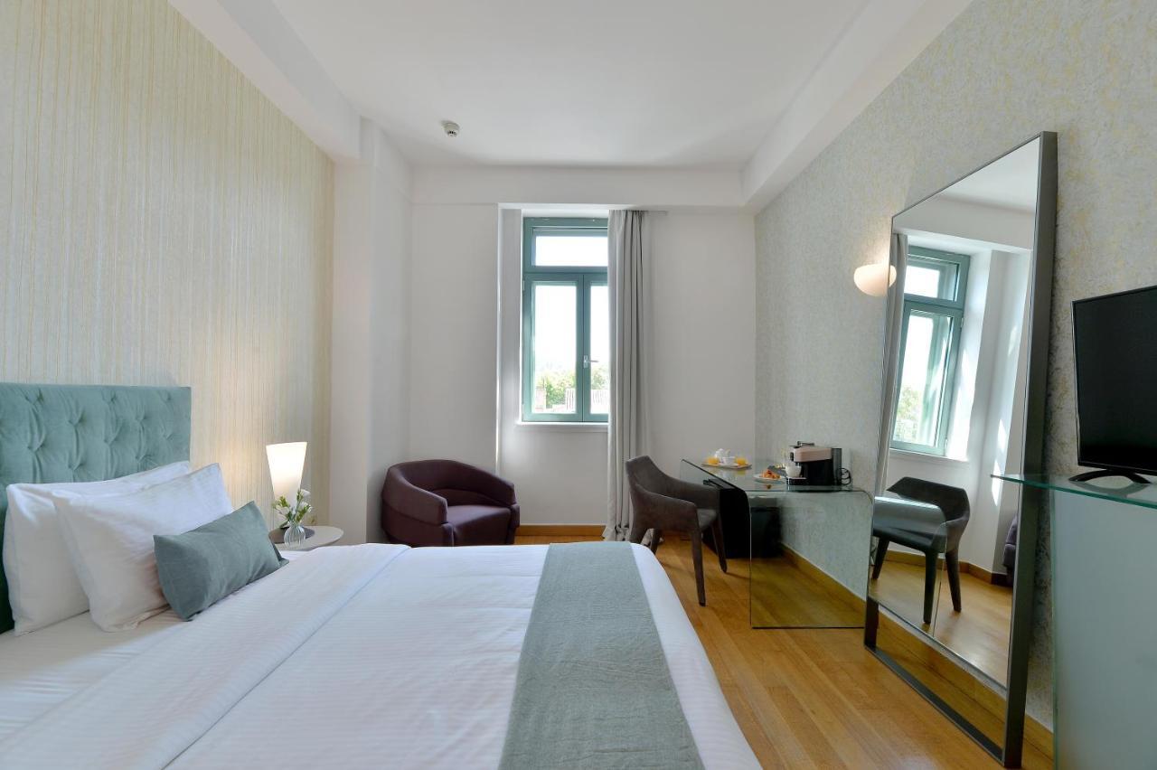 Отель Athenaeum Eridanus Luxury